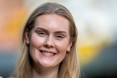 «Hysteriet bekrefter bare poenget mitt», skriv ho. Nei. Det gjer ikkje det.