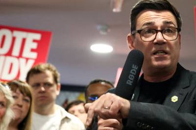 Kan Andy Burnham redde Labour?