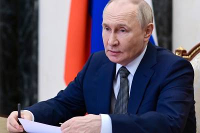 Kreml sier Putin kan komme til å møte Zelenskyj - under visse forutsetninger