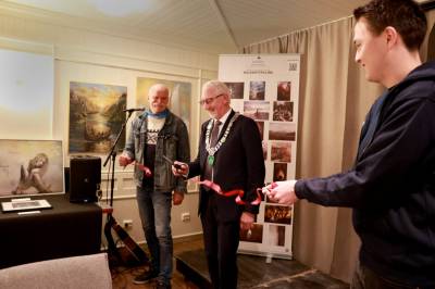 Stor festivitas da Lucas inviterte til pop-up-utstilling