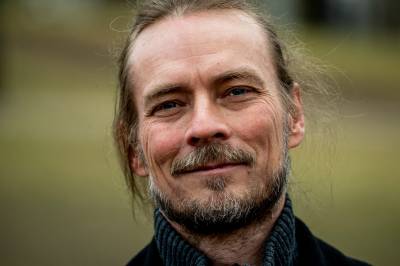 NRK avpubliserer Peder Kjøs-podkast