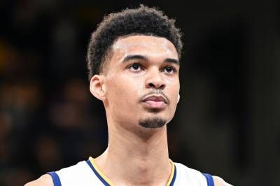 Victor Wembanyama er tilbake fra skade og overrasker Thunder i NBA Cup-semifinalen