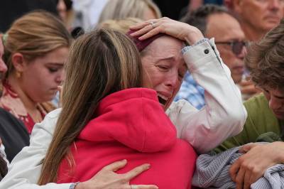 Australia nedsetter granskningskommisjon etter Bondi Beach-massakren