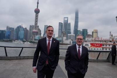 Trump advarer Starmer mot styrking av båndene til Kina