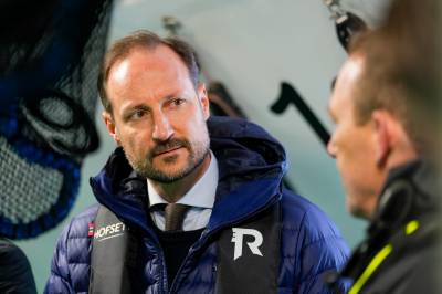 Kronprins Haakon møter pressen