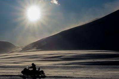 Ap og Frp hiver seg på scooteren og lager bråk