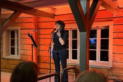 Tok publikum med på alle tiders søvngjengeri