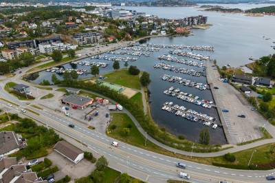 Vi klager ikke mot bensinstasjonen – men for helheten