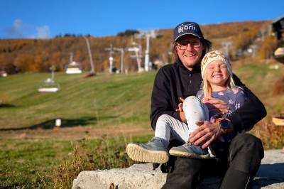 Flytter med familien: – Vi håper å bli en del av samfunnet her
