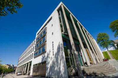 Kommunal leder avskjediges etter måneder med gransking