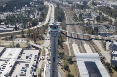 Fraktet kriminelle i privatfly: 730 000 kr