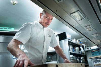 «Næringslivs­skole» skrotet: – Tragisk