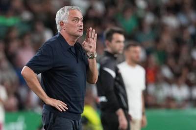 Atlético ut mot Mourinho: – Stopp dommertrakasseringen