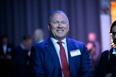 Tangen foreslo nytt slagord på SMS til rektor: «AI. BI.»