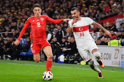 Tre Wales-profiler melder forfall til kampen mot Norge