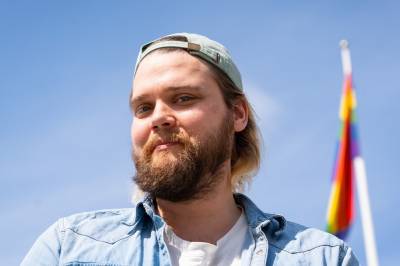 Jesper lå kun med jenter – selv om han innerst inne visste han var homofil