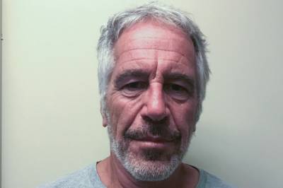 Ny Epstein-bombe: Dokumenter sluppet i Storbritannia