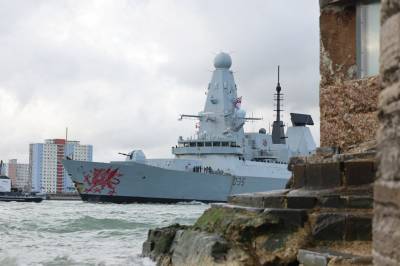 Britenes marine latterlig­gjøres