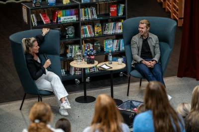 – Kjem du til å lese meir? – Kanskje…