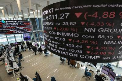 Bredt børsfall i Europa før USA-blokade av Hormuz trer i kraft