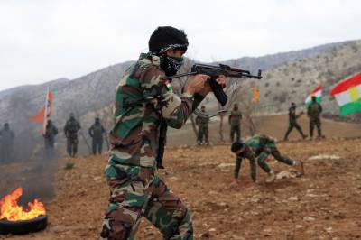 Iransk-kurdiske grupper sier de er klare til å bli med på USAs angrep mot Iran