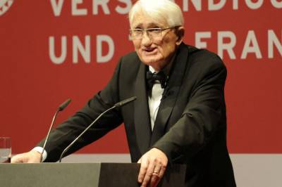 Habermas blei ukul i akademia. Han må gjenreisast og forenklast