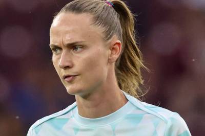 Hun misforstår mediene