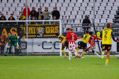 Drømmemål annullert i toppoppgjør: – Nye regler hver uke