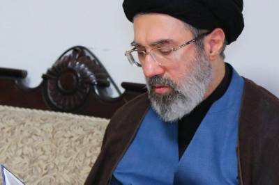 Trer ut av skyggene: – En «hardliner»