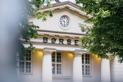 Oslo Børs faller i åpningen
