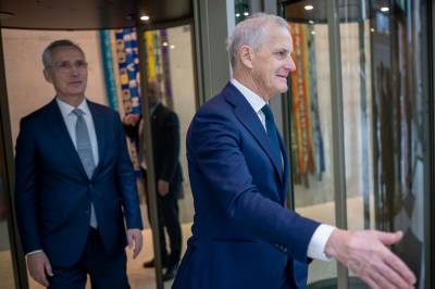 Støre og Stoltenberg: Setter på oljepengebremsene