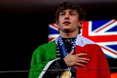 Antonelli skrev historie med seieren i det italienske Grand Prix: fra 19. startplass til nok en seier