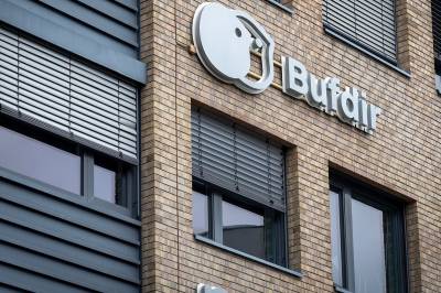 Legger frem rapport om barnevernsinstitusjoner