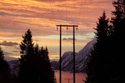 Kraftige reaksjoner på strømstopp fra Statnett