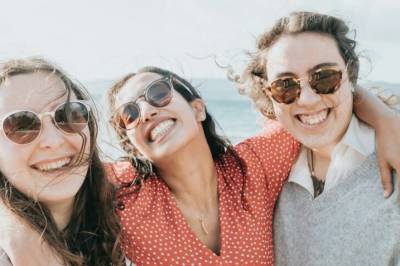 8 steg: Slik blir du mindre ensom i sommer