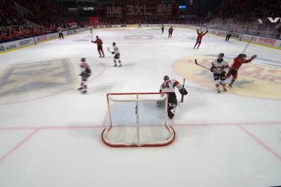 Eriksson scorer mot Malmö Redhawks