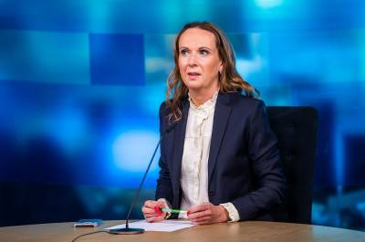 Går fra NRK til Røkkes Aker