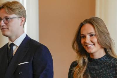 - Må by på seg selv