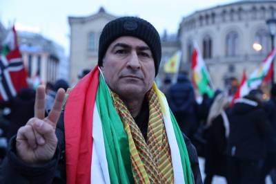 Masseprotester til støtte for iranske demonstranter: – Vi står samlet