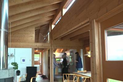 Fullt hus under ope hus
