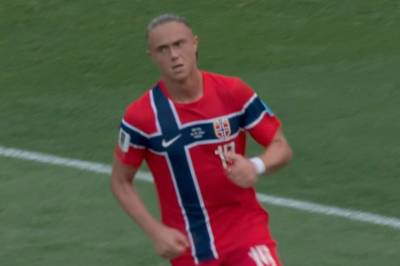 Se høydepunktene: Stjernen herjet mot Norge - Thelo Aasgard scoret Norges mål