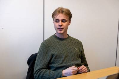 William (19) skal ha 15 eksamener: – Gleder meg til å sove