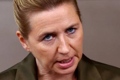 Mette Frederiksen ut mot Norge og Finland
