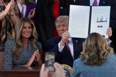 Det hvite hus: Melania har sikret våpenhvile mellom Russland og Ukraina