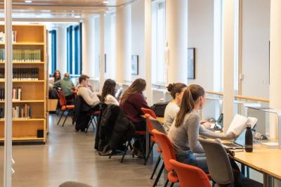 Søkertallene ved UiT går ned – lærerutdanninga øker