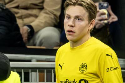 Får fingeren: - Sorry!