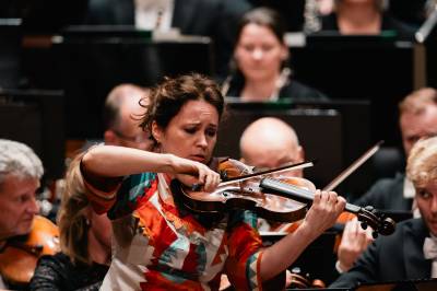 Sesongåpningen til Filharmonien: Gir liv til musikken på en helt egen måte