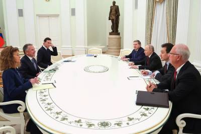 Kreml venter på USA-uttalelse etter Ukraina-møtet i Moskva