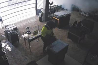 Tre pågrepet etter million-innbrudd hos Gullsmed