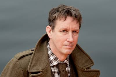 – Jeg finner større glede i fornektelse enn overdrivelse